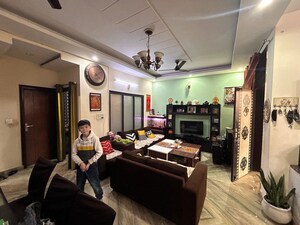 Bedroom in 3 BHK Builder Floor at Green Fields Colony – for Sale