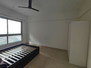 2 BHK Apartment For Rent in Gurukrupa Marina Enclave, Malad West