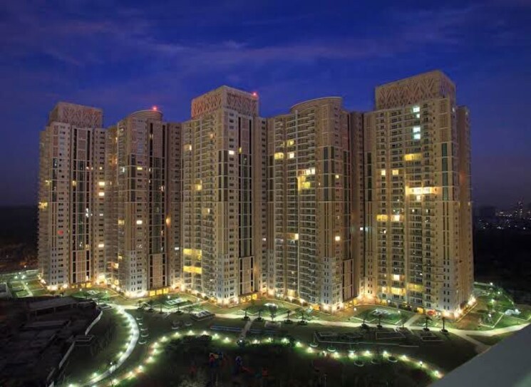 Exterior View, dlf-park-place 3 Bedroom 1983 Sq.Ft. Apartment In Sector 54 Gurgaon 9911093