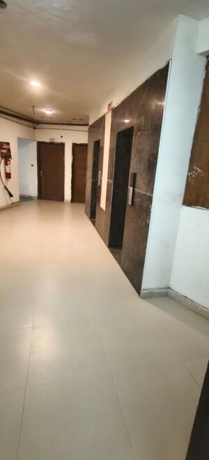 Room in 2 BHK Apartment at Supertech The Romano, Sector 118 – for Rent