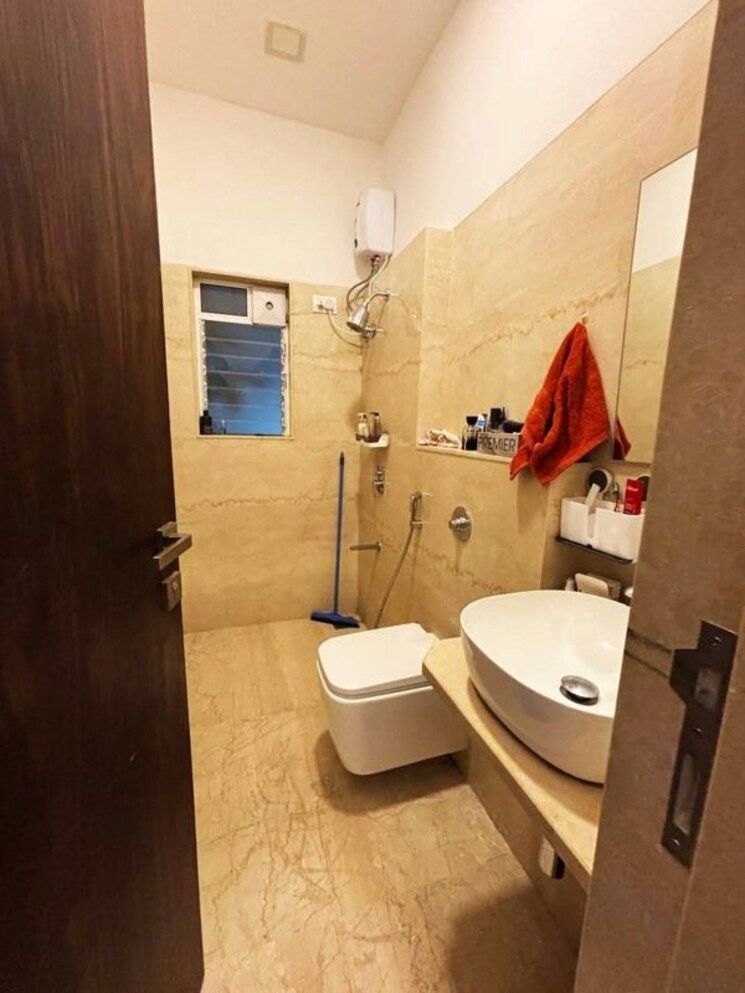 Team Area, platinum-life 3 Bedroom 805 Sq.Ft. Apartment In Andheri West Mumbai 9911128