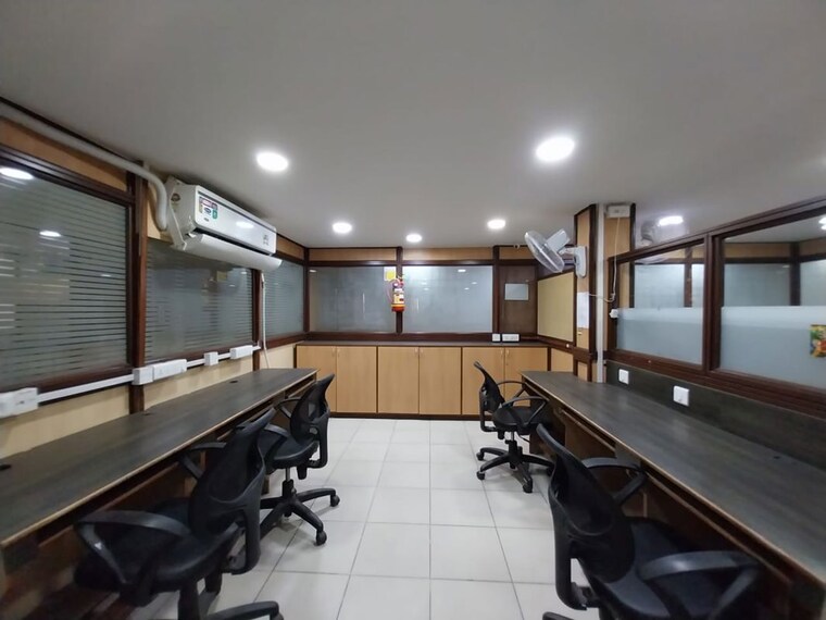 Kitchen, alkapuri Commercial Office Space 4200 Sq.Ft. In Alkapuri Vadodara 9911136