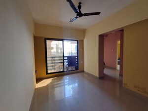 Room in 1 BHK Apartment at KGN CHS, Umerkhadi – for Sale