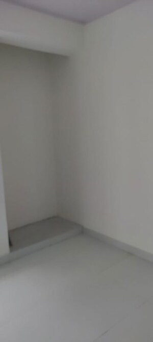 Room in 3 BHK Apartment at Rise Organic Ghar, Lal Kuan – for Sale