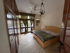 Bedroom in 2.5 BHK Builder Floor at Kohli One Malibu Town, Sector 47 – for Rent