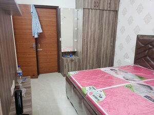 Bedroom in 3 BHK Apartment at Pir Machalla – for Rent