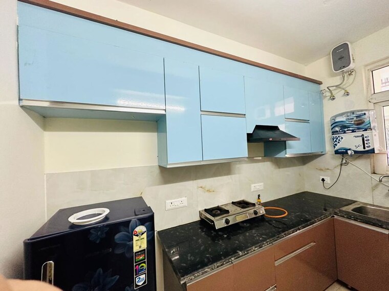 Team Area, pir machalla 3 Bedroom 2200 Sq.Ft. Apartment In Pir Machalla Zirakpur 9911206