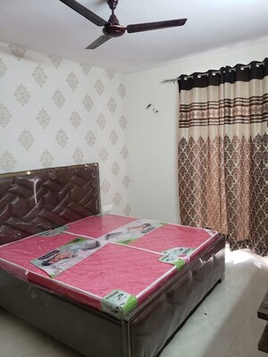 Bedroom in 3 BHK Apartment at Pir Machalla – for Rent