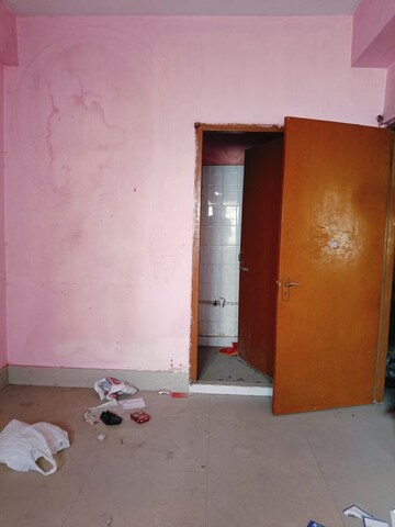 Room in 2 BHK Apartment at Mayur Apartment, Baguiati – for Sale