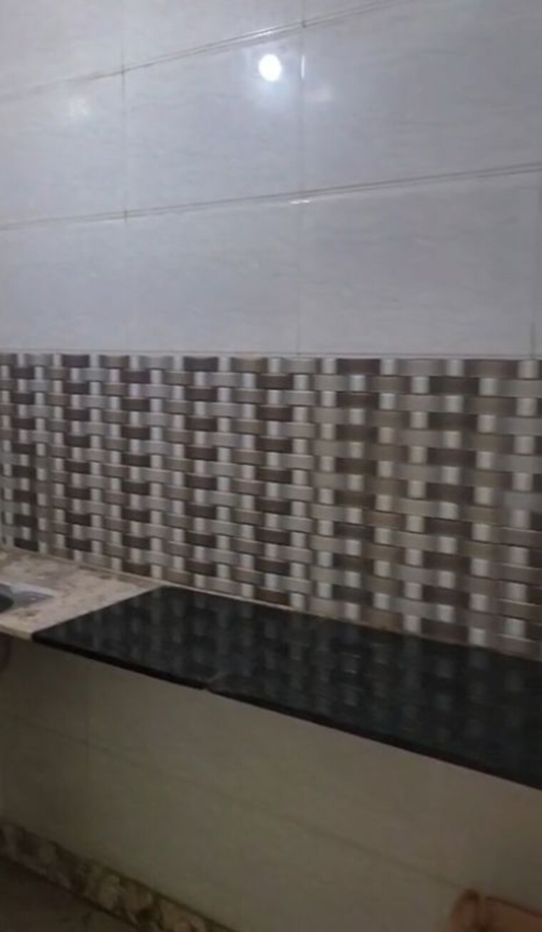 Bathroom, west patel nagar 1 RK 300 Sq.Ft. Builder Floor In West Patel Nagar Delhi 9911223
