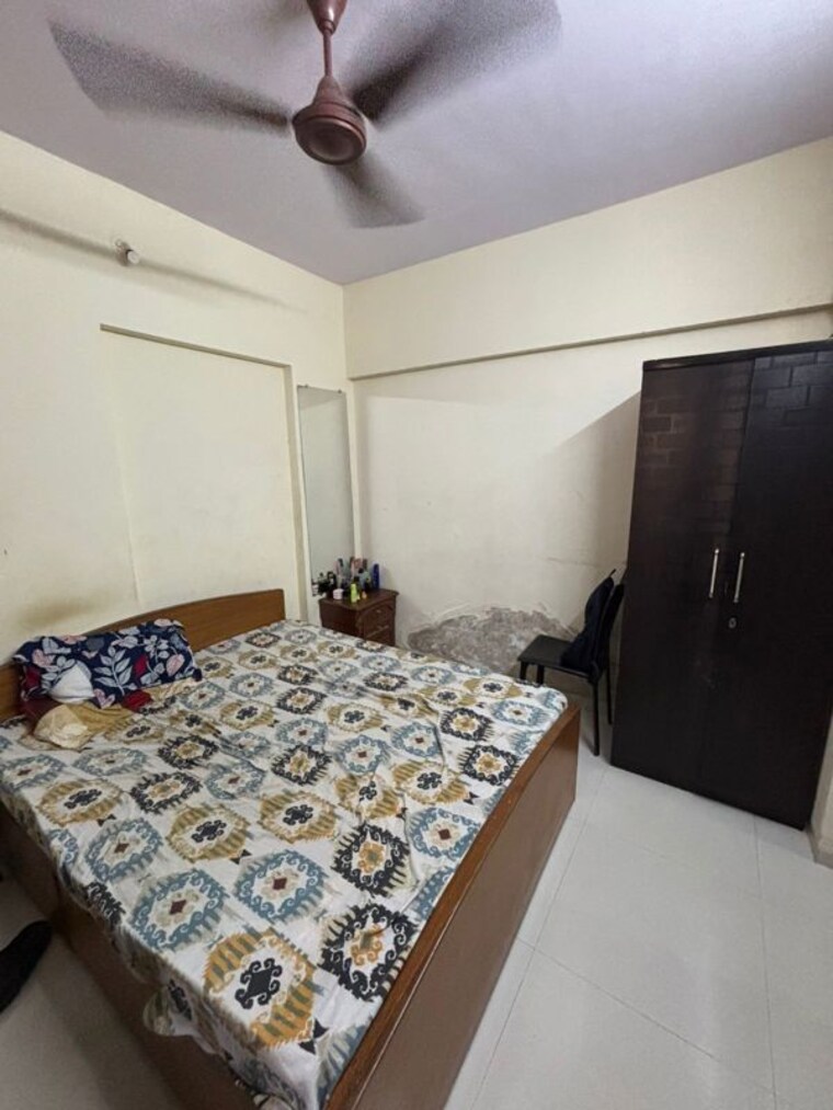 Bedroom, andheri west 3 Bedroom 1200 Sq.Ft. Apartment In Andheri West Mumbai 9911231