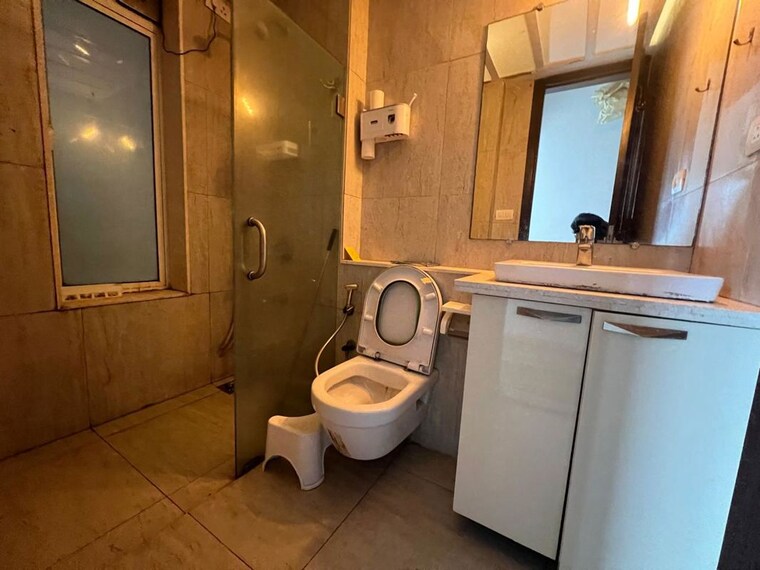 Bathroom, runwal-elegante 3 Bedroom 1454 Sq.Ft. Apartment In Andheri West Mumbai 9911290