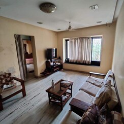 2 BHK + Pooja Room Apartment For Rent in Karishma Apartments Khar West