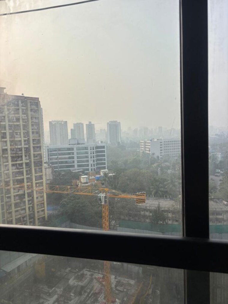 Swimming Pool, kalpataru-mugnus 3 Bedroom 1200 Sq.Ft. Apartment In Bandra East Mumbai 9911320