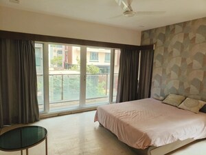 Bedroom in 3 BHK Apartment at Raj Rahul Apartment, Juhu – for Rent