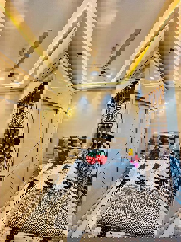 2 BHK + Extra Room Apartment For Rent in Chandak 34 Park Estate