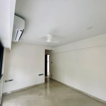 2 BHK Apartment For Rent in Windsor Apartment Bandra West, St. Peters Colony