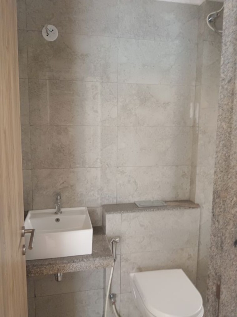 Bathroom, birla-vanya 1 Bedroom 450 Sq.Ft. Apartment In Kalyan West Thane 9911411