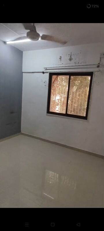 Room in 1 BHK Apartment at Nagnath CHS, Andheri West – for Rent