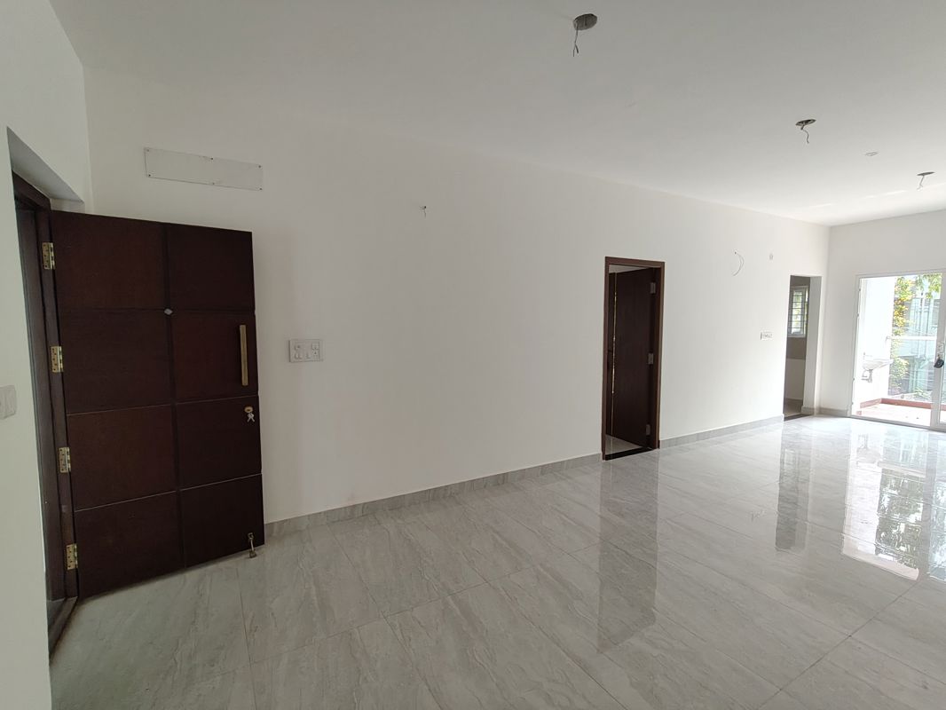 3 BHK + Study Room Apartment For Rent in Choolaimedu