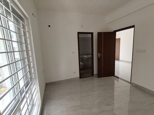Room in 3 BHK Apartment at Choolaimedu – for Rent