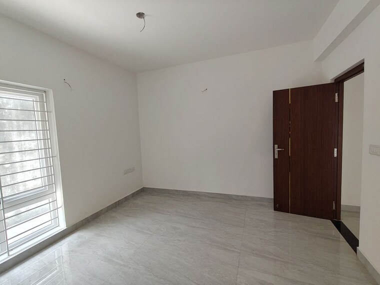 Room, choolaimedu 3 Bedroom 1340 Sq.Ft. Apartment In Choolaimedu Chennai 9911228