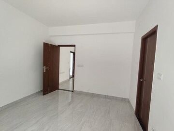 Room in 3 BHK Apartment at Choolaimedu – for Rent