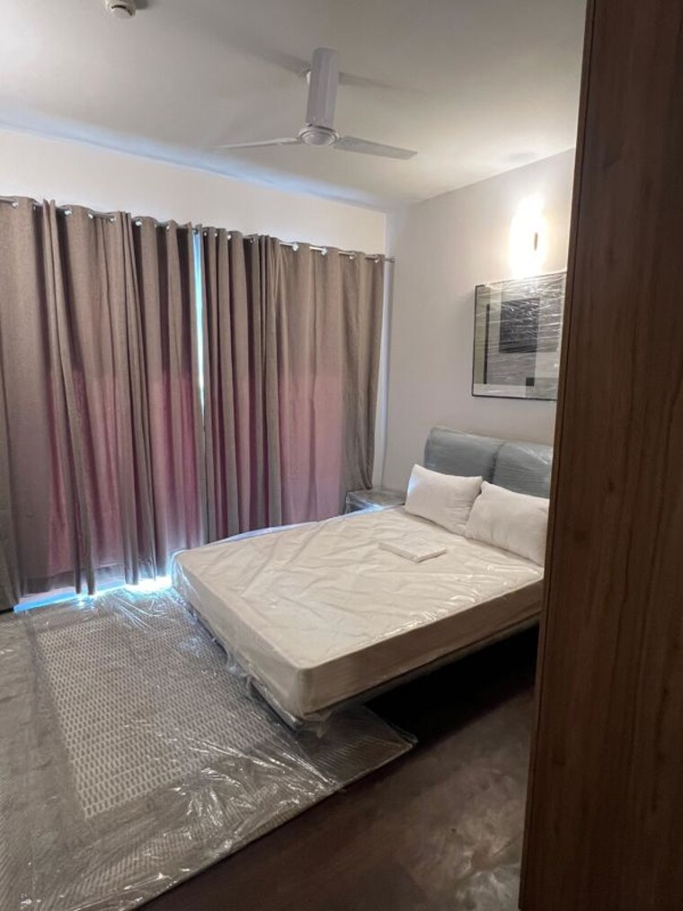Bedroom, krisumi-waterside-residences 3 Bedroom 2260 Sq.Ft. Apartment In Sector 36a Gurgaon 9911453