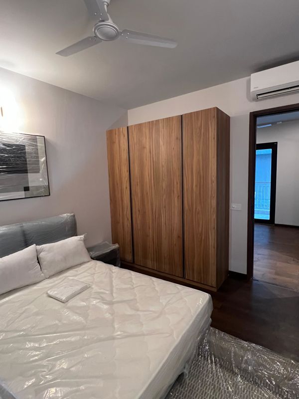 3 BHK + Pooja Room,Servant Room,Extra Room Apartment For Rent in Krisumi Waterside Residences