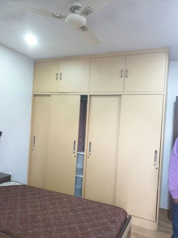 Room in 2 BHK Independent House at Sector 16 – for Rent