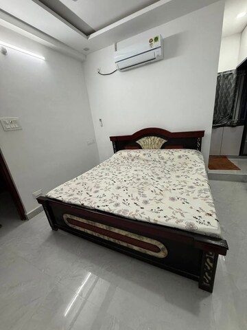 Bedroom in 2 BHK Apartment at Kondapur – for Rent