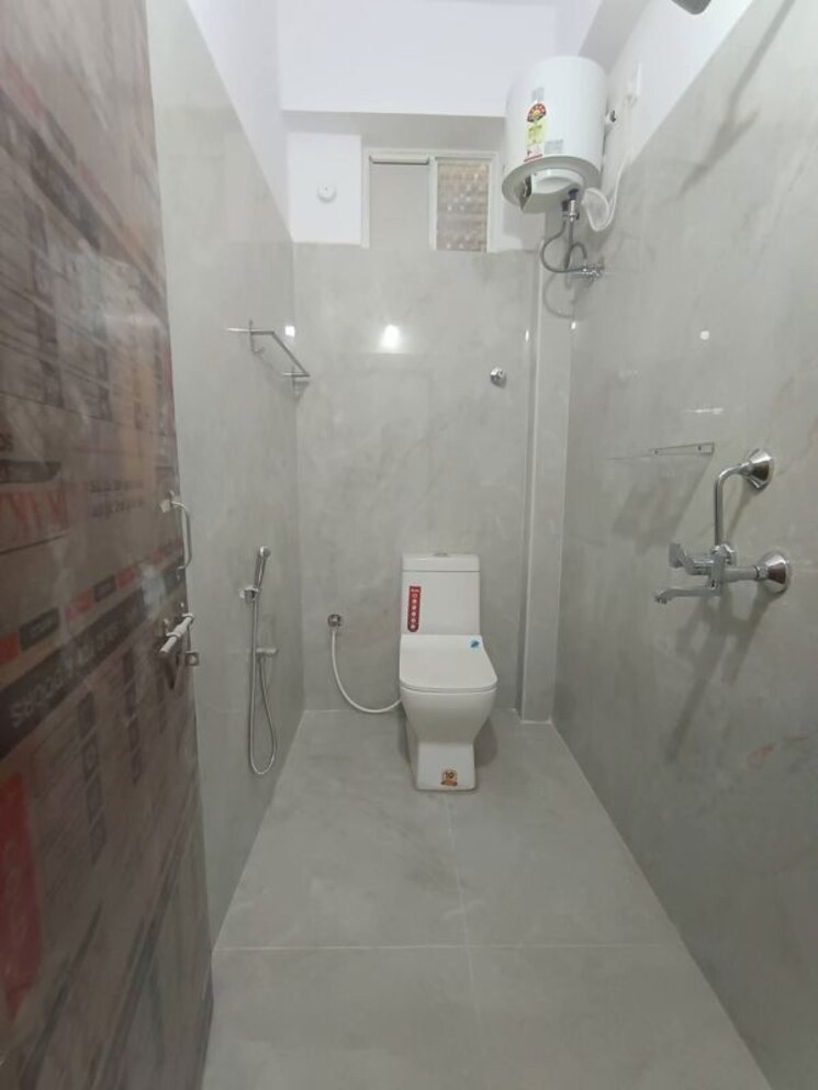 Bathroom, kondapur 1 Bedroom 650 Sq.Ft. Apartment In Kondapur Hyderabad 9911495