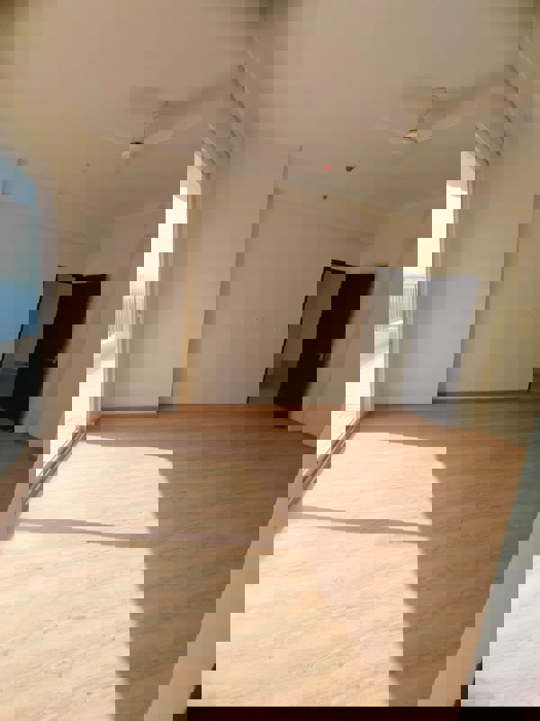 3 BHK Apartment For Sale in Amrapali Crystal Homes