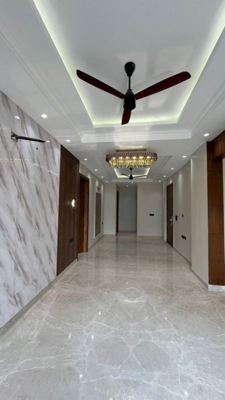 undefined, sector 62 3.5 Bedroom 1890 Sq.Ft. Builder Floor In Sector 62 Gurgaon 9911514