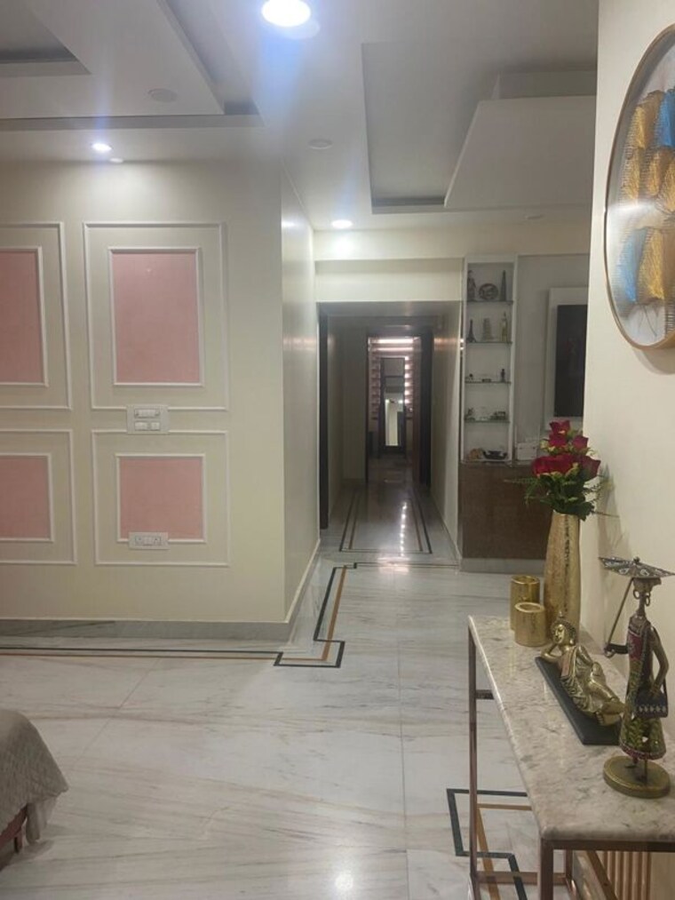 Living Room, parsvnath-srishti 4 Bedroom 2347 Sq.Ft. Apartment In Sector 93 Noida 9911516