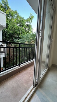 1 BHK + Servant Room Apartment For Rent in Palm Residency Chhatarpur