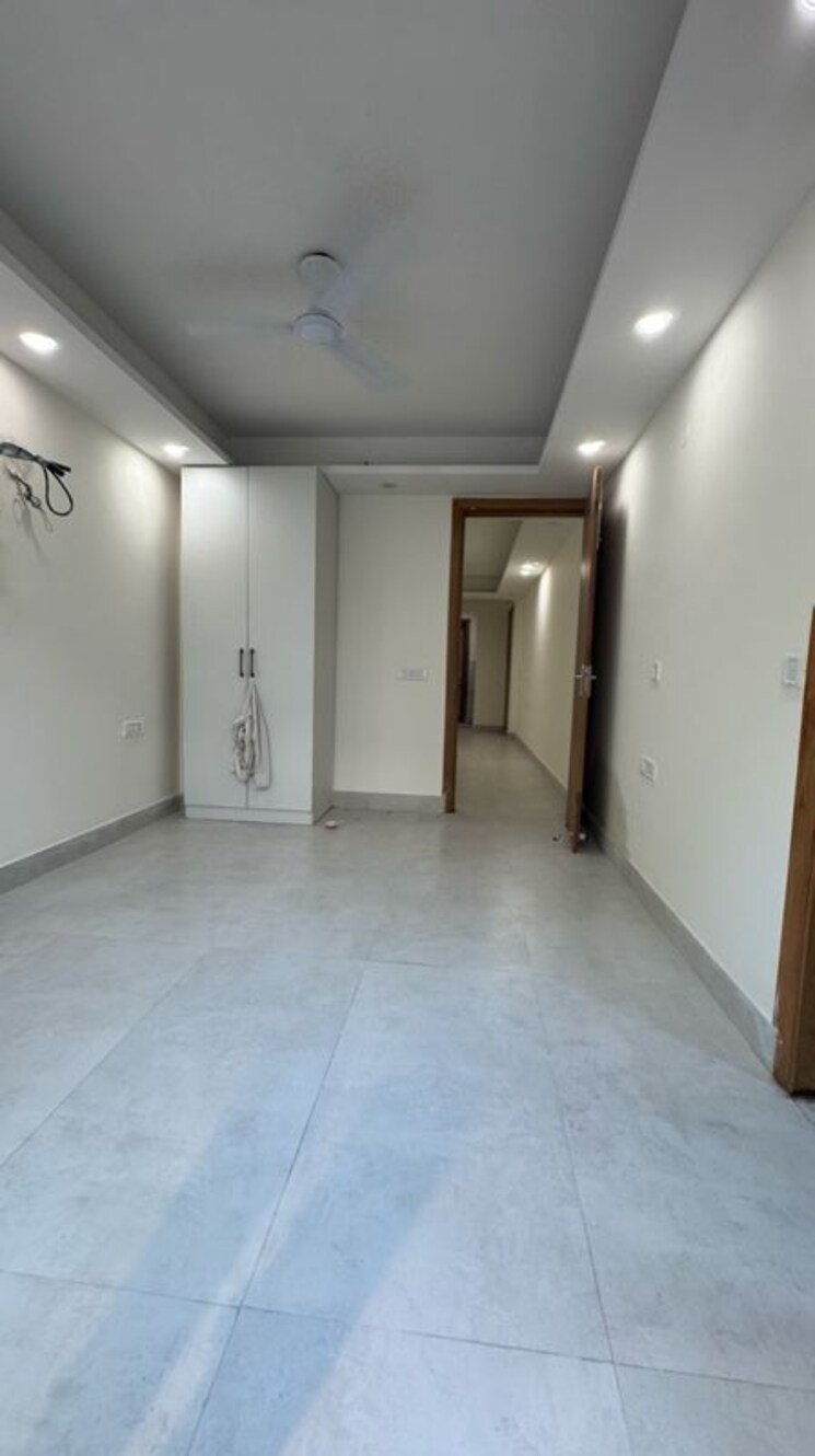 Room, palm-residency-chhatarpur 1 Bedroom 550 Sq.Ft. Apartment In Rajpur Khurd Extension Delhi 9911525
