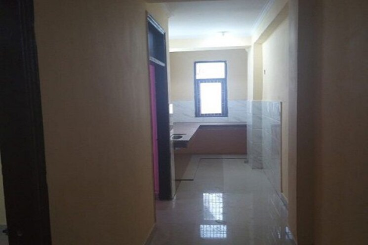 undefined, sector 62 1 Bedroom 702 Sq.Ft. Builder Floor In Sector 62 Noida 9911582