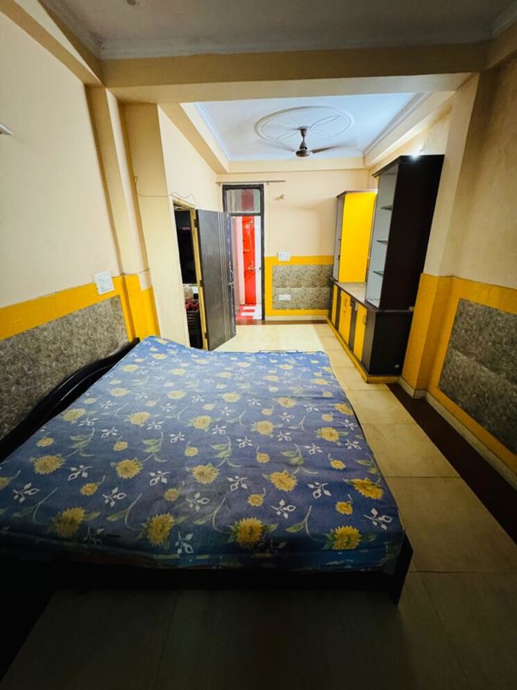 Bedroom, abhay khand 4 Bedroom 2050 Sq.Ft. Builder Floor In Abhay Khand Ghaziabad 9578379