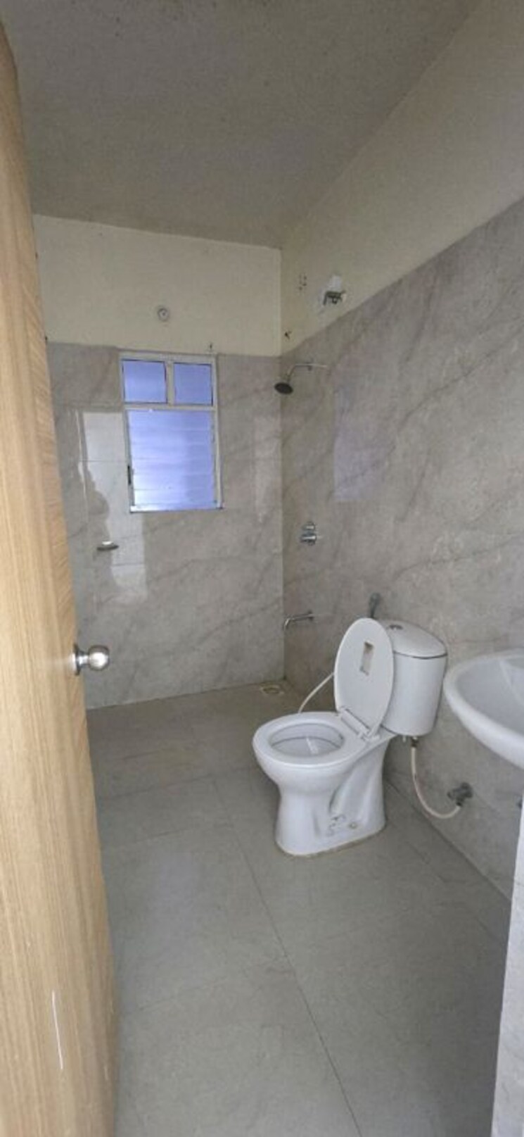 Bathroom, kumar-piccadilly 2 Bedroom 804 Sq.Ft. Apartment In Wakad Pune 9911596