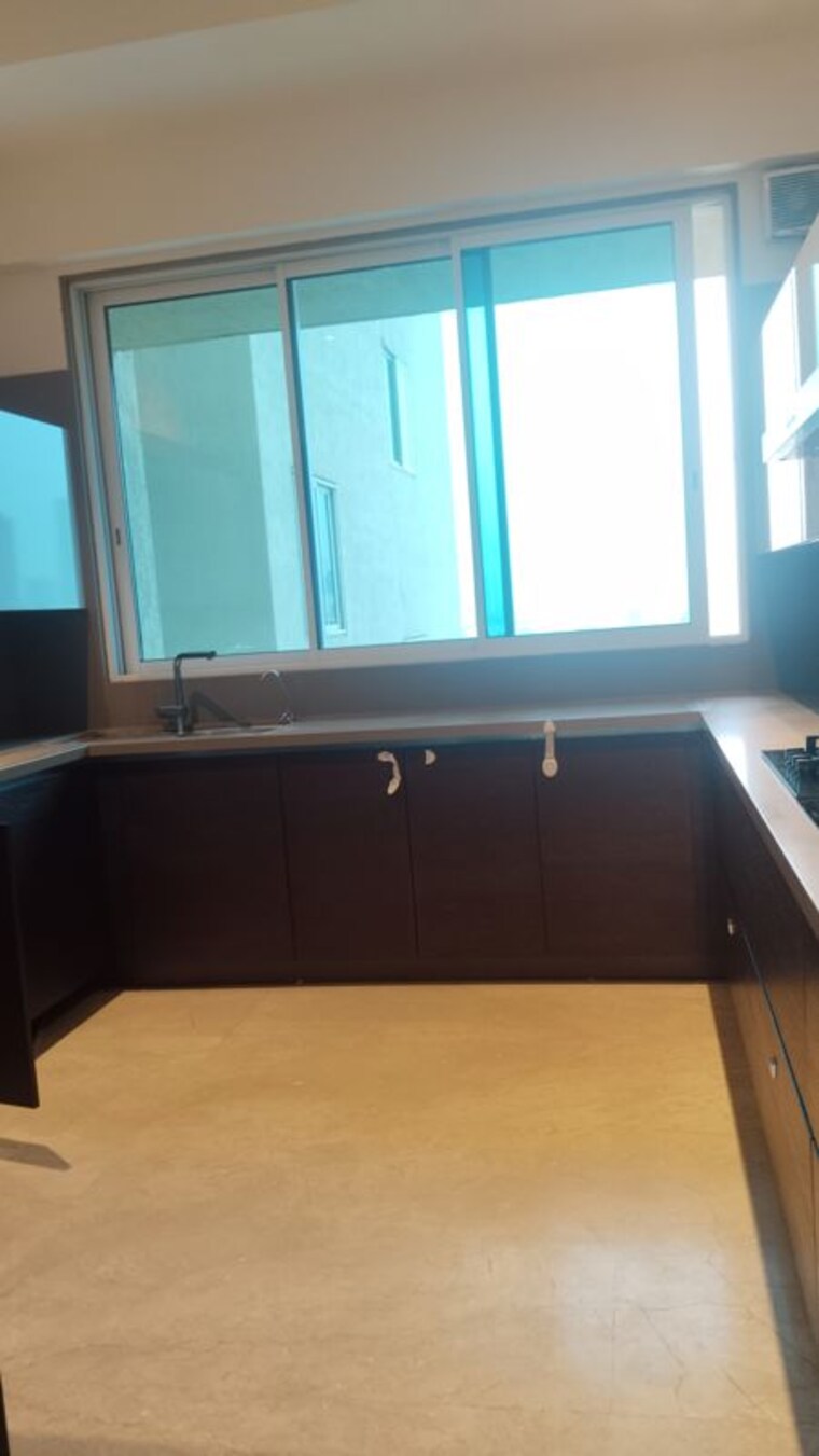 Kitchen, raheja-imperia 4 Bedroom 1931 Sq.Ft. Apartment In Worli Mumbai 9911612