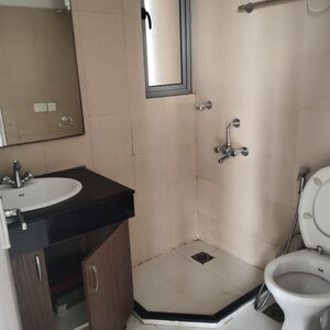 Master Bedroom in 2 BHK Apartment at Pioneer Park Phase 1, Sector 61 – for Rent