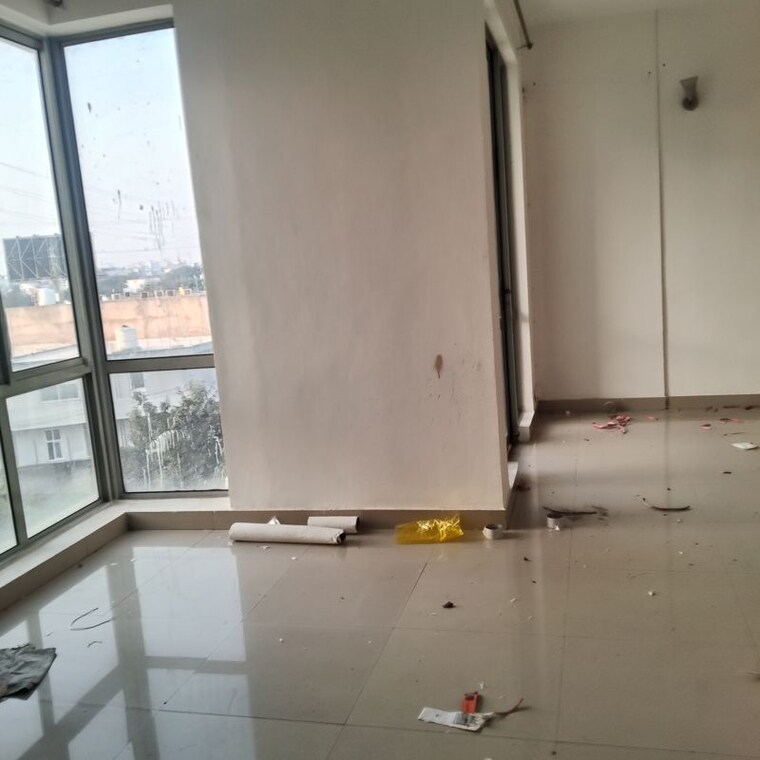 undefined, pioneer-park-phase-1 2.5 Bedroom 1300 Sq.Ft. Apartment In Sector 61 Gurgaon 9911635