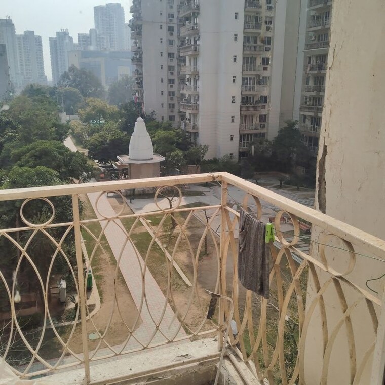 Balcony, bptp-park-prime 2.5 Bedroom 1485 Sq.Ft. Apartment In Sector 66 Gurgaon 9911642