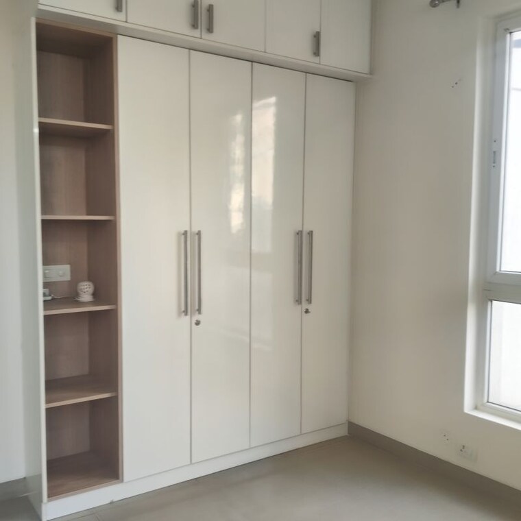 undefined, emaar-emerald-estate 2 Bedroom 1020 Sq.Ft. Apartment In Sector 65 Gurgaon 9911661