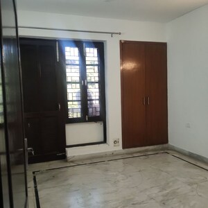 Room in 3 BHK Apartment at Today Blossoms I, Sector 47 – for Rent