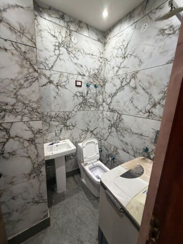 Bathroom in 2 BHK Builder Floor at Dwarka Mor – for Rent