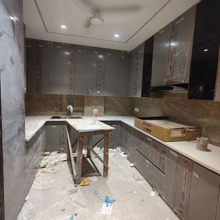 Kitchen, shivalik colony 3.5 Bedroom 1800 Sq.Ft. Builder Floor In Shivalik Colony Delhi 9911671