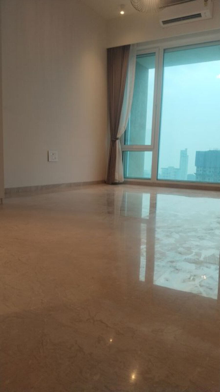 Living Room, raheja-imperia 3 Bedroom 1447 Sq.Ft. Apartment In Worli Mumbai 9911675