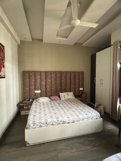 3 BHK Builder Floor For Sale in Aman Luxury Apartments